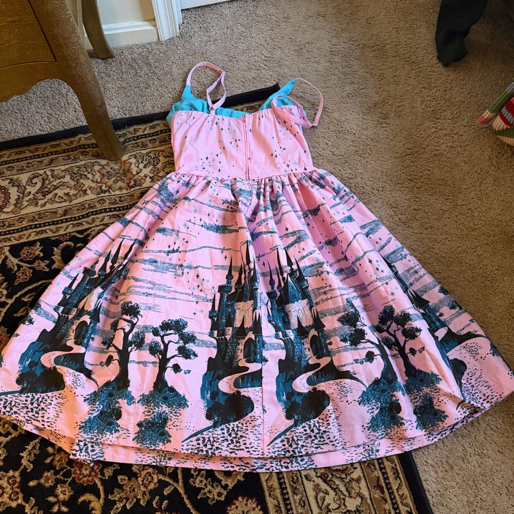 Rare sleeping beauty pin up dress - Picture 7 of 7